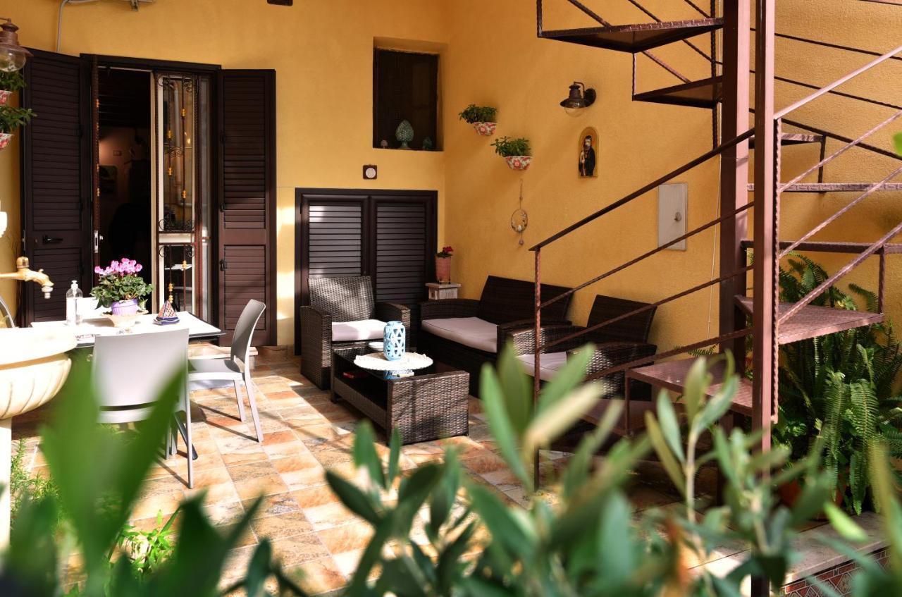 L'Elegante Dependance Del Barone Francesco Sala Apartamento Agrigento Exterior foto