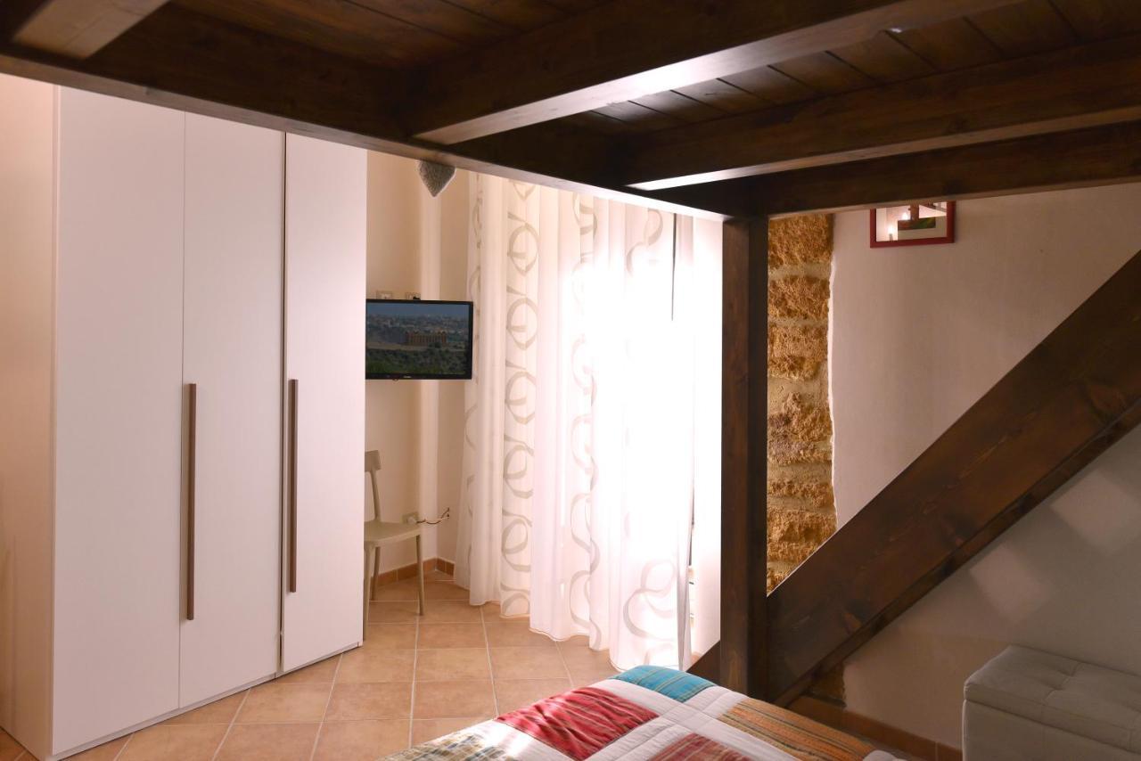 L'Elegante Dependance Del Barone Francesco Sala Apartamento Agrigento Exterior foto