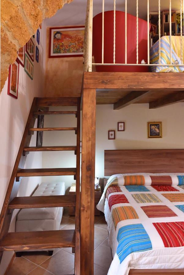 L'Elegante Dependance Del Barone Francesco Sala Apartamento Agrigento Exterior foto