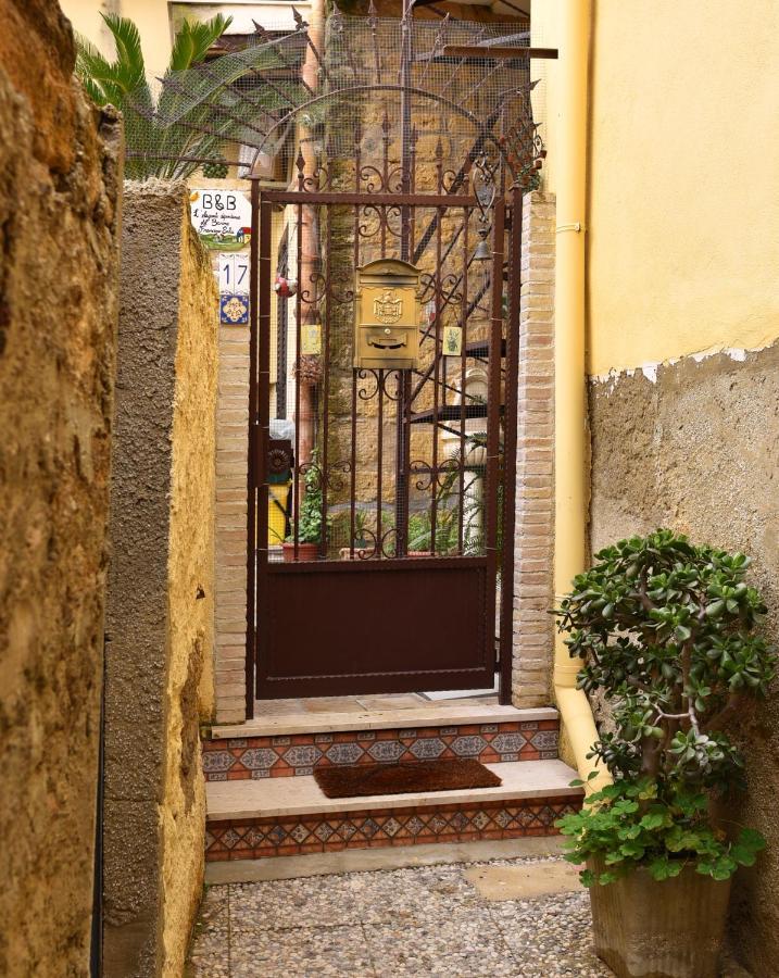 L'Elegante Dependance Del Barone Francesco Sala Apartamento Agrigento Exterior foto