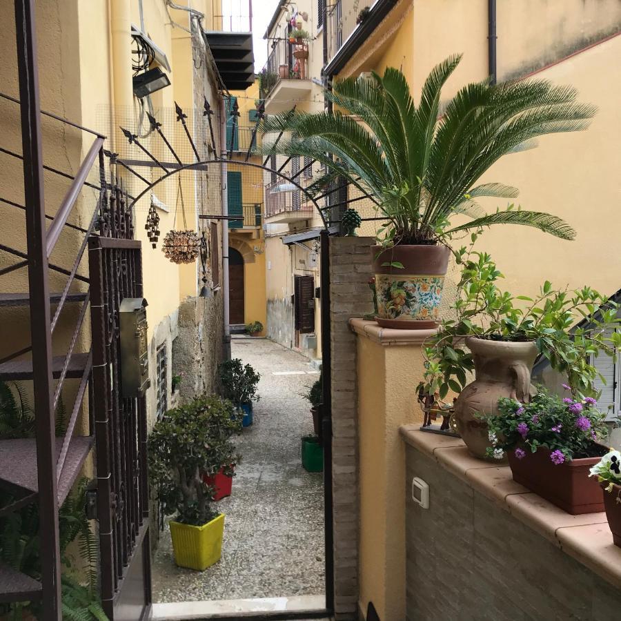 L'Elegante Dependance Del Barone Francesco Sala Apartamento Agrigento Exterior foto