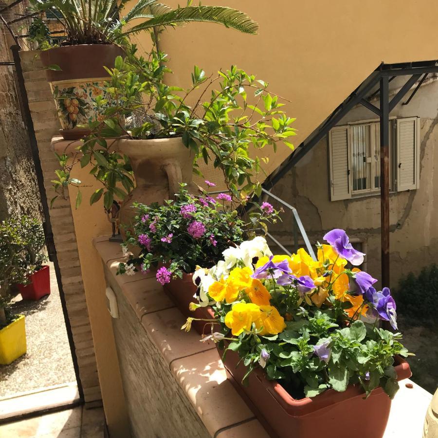 L'Elegante Dependance Del Barone Francesco Sala Apartamento Agrigento Exterior foto