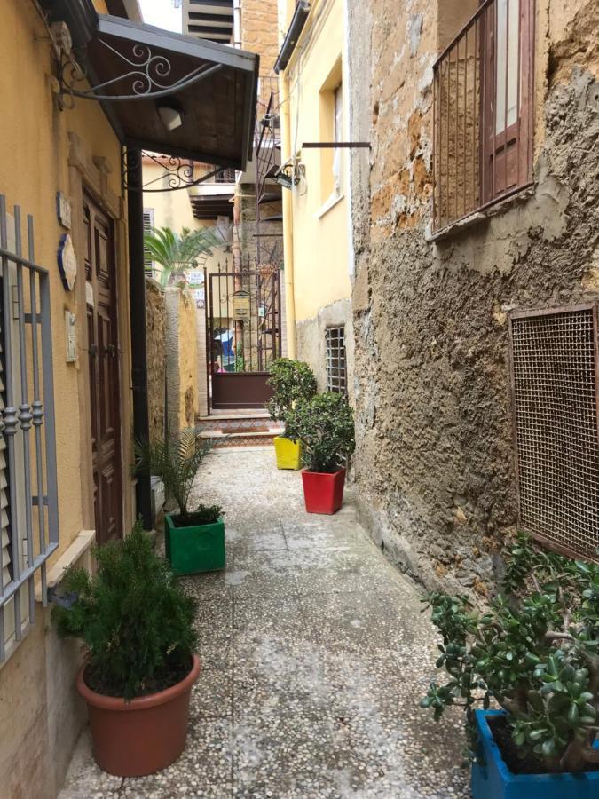 L'Elegante Dependance Del Barone Francesco Sala Apartamento Agrigento Exterior foto